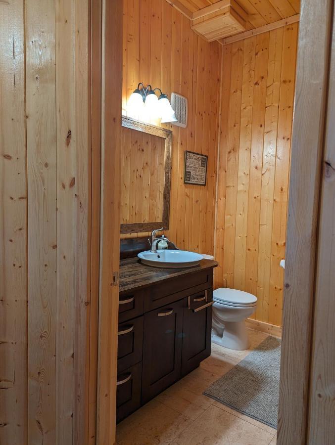 Sundance Country Lodge B&B Marlboro Bagian luar foto