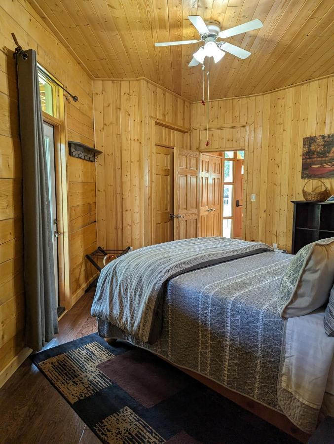 Sundance Country Lodge B&B Marlboro Bagian luar foto