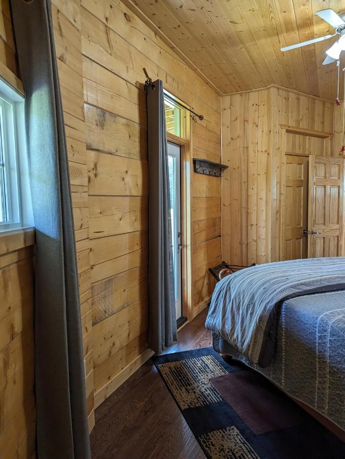 Sundance Country Lodge B&B Marlboro Bagian luar foto